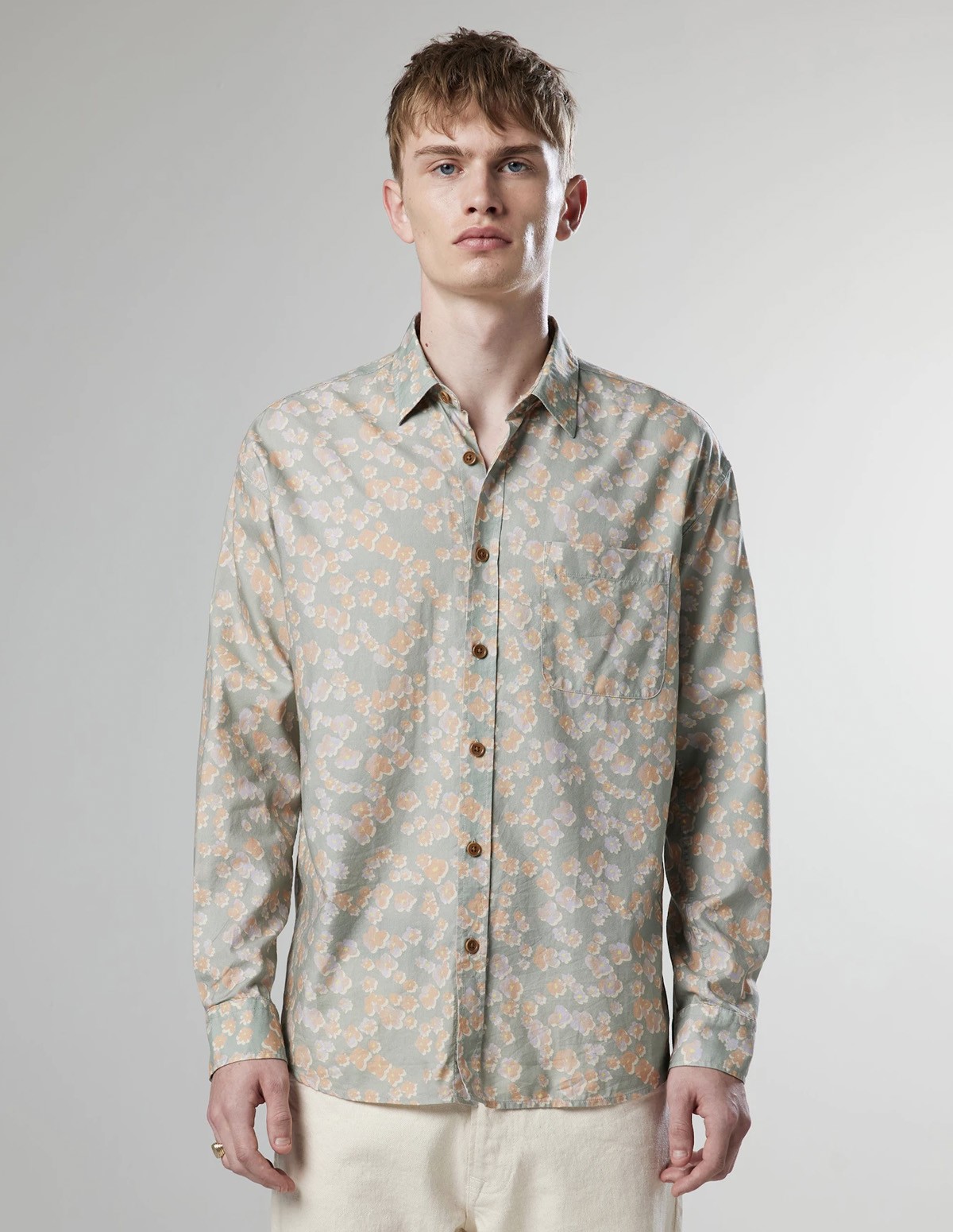 314 pale green
