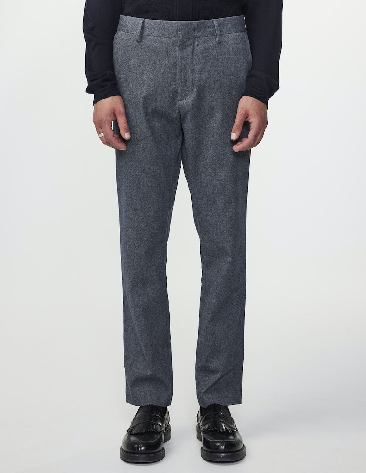 200 navy l32
