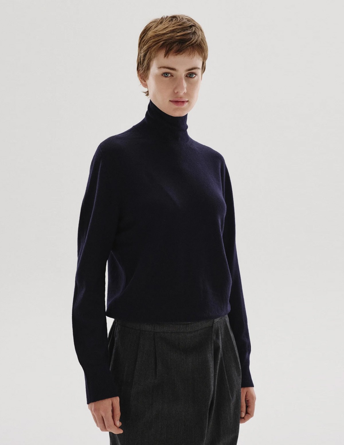 870 navy b